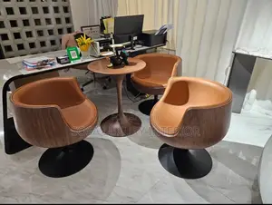 Set of 3 Modern Swivel Lounge Chairs With Round Wood Table
