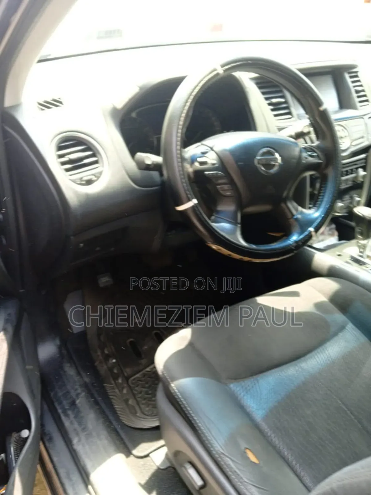 Nissan Pathfinder SV 2012 Blue