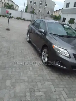 Toyota Corolla L 4-Speed Automatic 2013 Gray