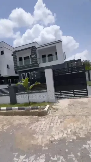 3bdrm Duplex in Ring Road for sale