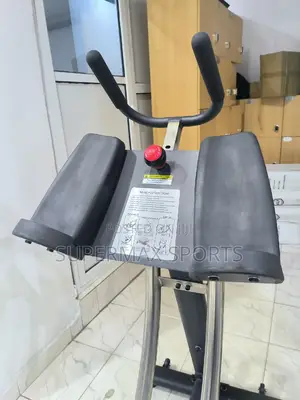 The Commercial-Grade Ab Trainer You Can Trust