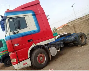 Distress Daf 95xf Trailer/Tractor Head