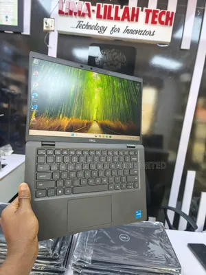 Laptop Dell Latitude 7420 32GB Intel Core i7 SSD 512GB