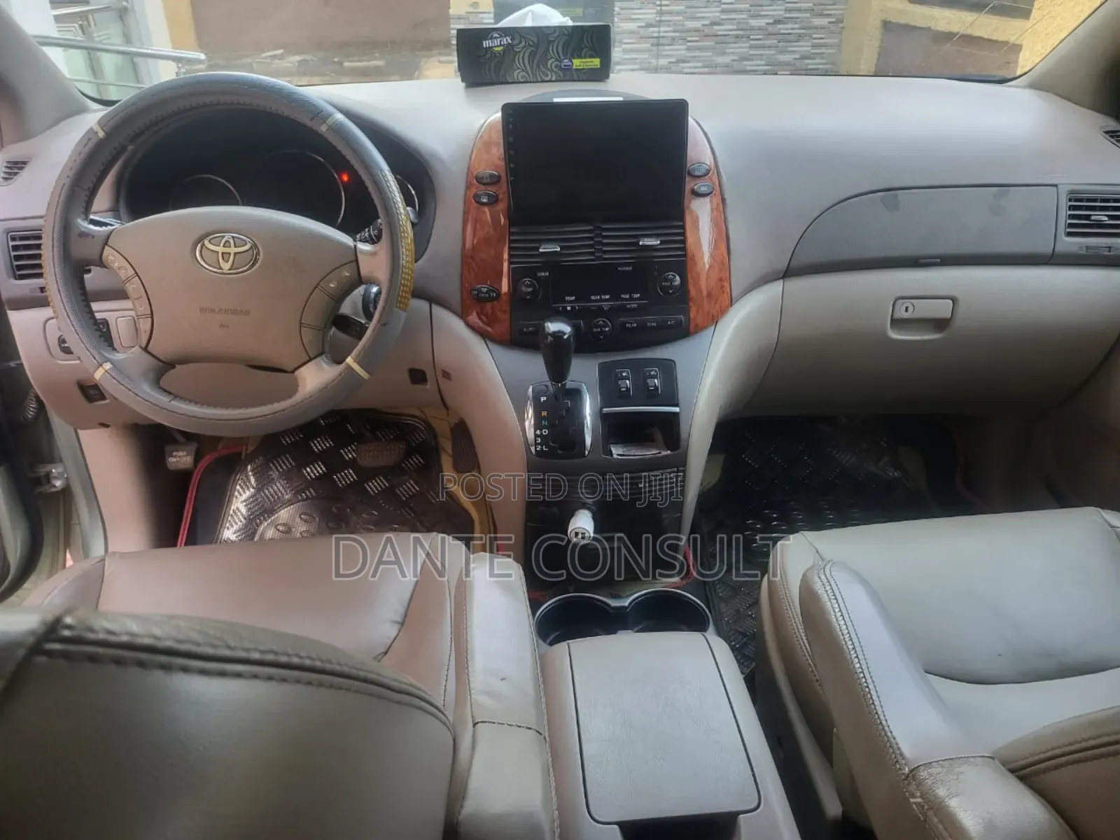 Toyota Sienna XLE 2008