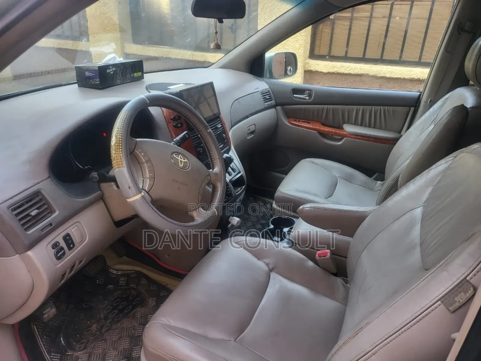 Toyota Sienna XLE 2008