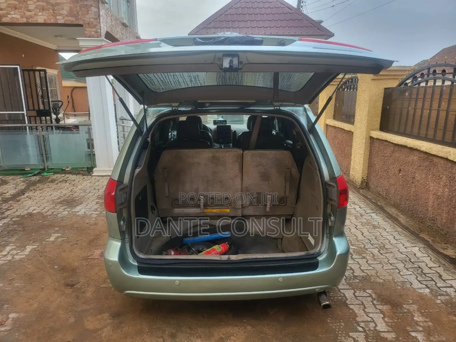 Toyota Sienna XLE 2008