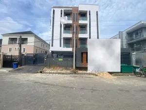 2bdrm Apartment in Chevron for rent