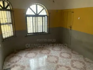 3bdrm Block of Flats in Opebi for rent