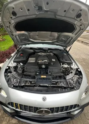 Mercedes-Benz AMG GT 2022 White