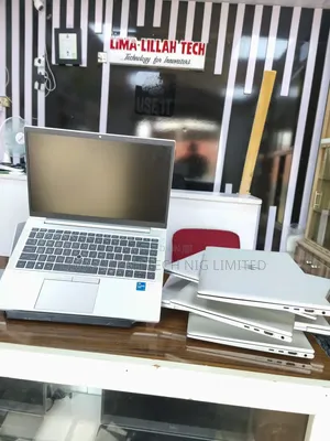 Laptop HP EliteBook 840 G8 16GB Intel Core i7 SSD 512GB