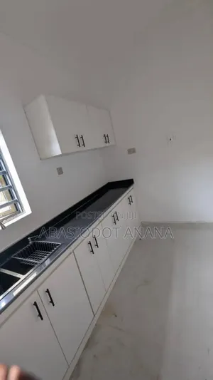2bdrm Duplex in Shelter Afrique, Uyo for rent
