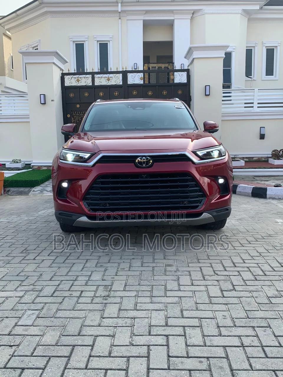 Toyota Grand Highlander Platinum AWD 2024 Red