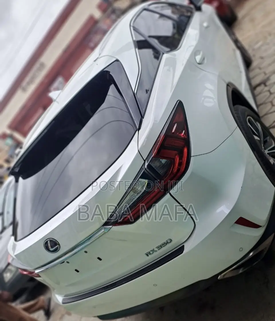 Lexus RX 300 4WD 2018 White