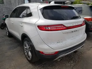 Lincoln MKZ 2015 White