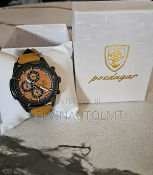 Poedagar Model 692 Men's Luxury-Inspired Chronograph Wristwatch.