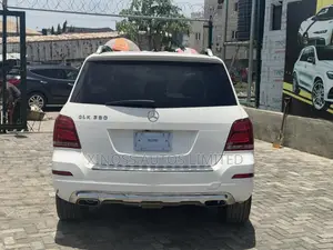 Mercedes-Benz GLK-Class 350 4MATIC 2014 White