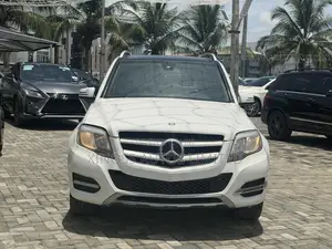 Mercedes-Benz GLK-Class 350 4MATIC 2014 White