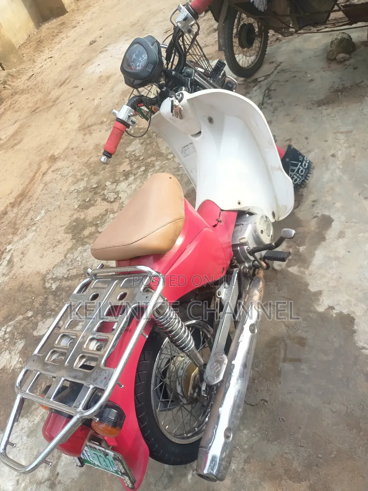 Honda CB 2018 Red