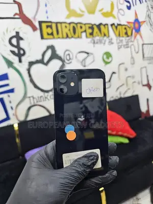 Apple iPhone 12 64 GB Black