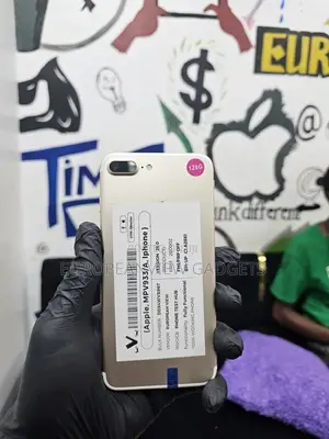 Apple iPhone 7 Plus 128 GB Gold