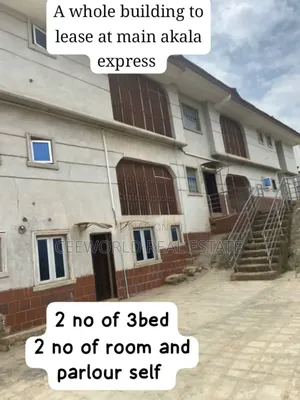 8bdrm Block of Flats in Main Akala Express for rent