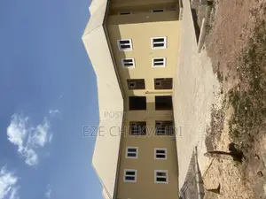 3bdrm Apartment in Premier Layout, Enugu for rent