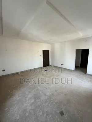 6bdrm Duplex in Area 11 for rent