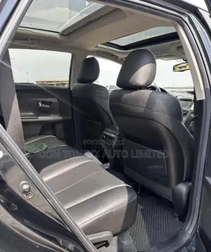 Toyota Venza XLE 4dr Wagon AWD (3.5L 6cyl 6A) 2014 Black
