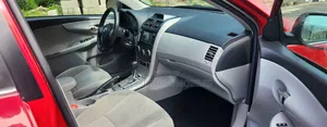 Toyota Corolla LE 4dr Sedan (1.8L 4cyl 4A) 2013 Red