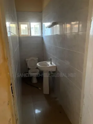 3bdrm Block of Flats in Coza Axis, Guzape District for rent