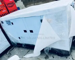 Uk Standard Perkins Soundproof Generator 100kva