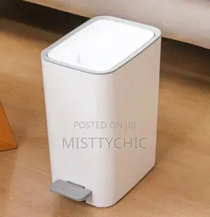 12 Liters Plastic Pedal Bin