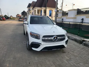 Mercedes-Benz GLB-Class GLB 250 4MATIC 2020 White