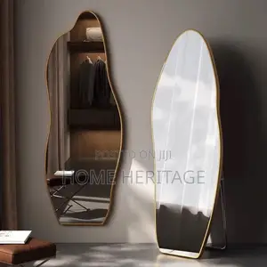 Shapeless Dressing Mirror With Out Light