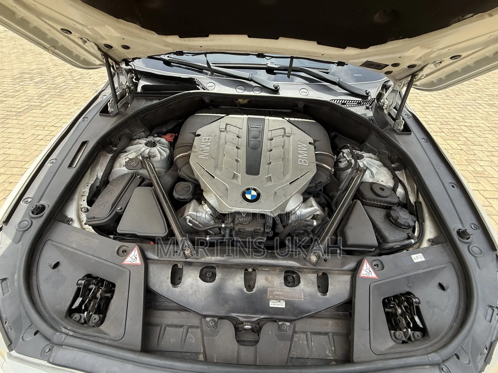 BMW 550i 2010 White