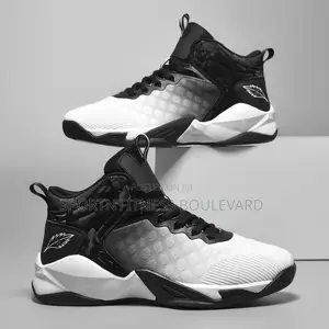 Excellent Basket Ball Shoes With Grip