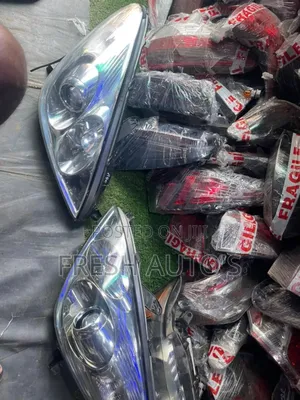 Head Lamp Es330 2006