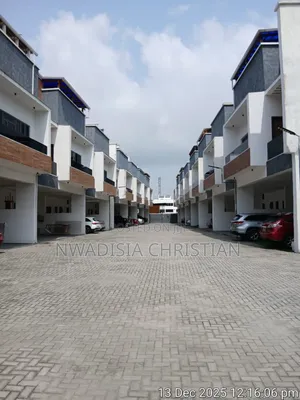 Furnished 4bdrm Block of Flats in Ikate for sale
