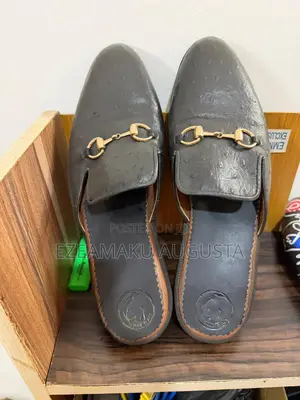 Mules/ Half Shoe