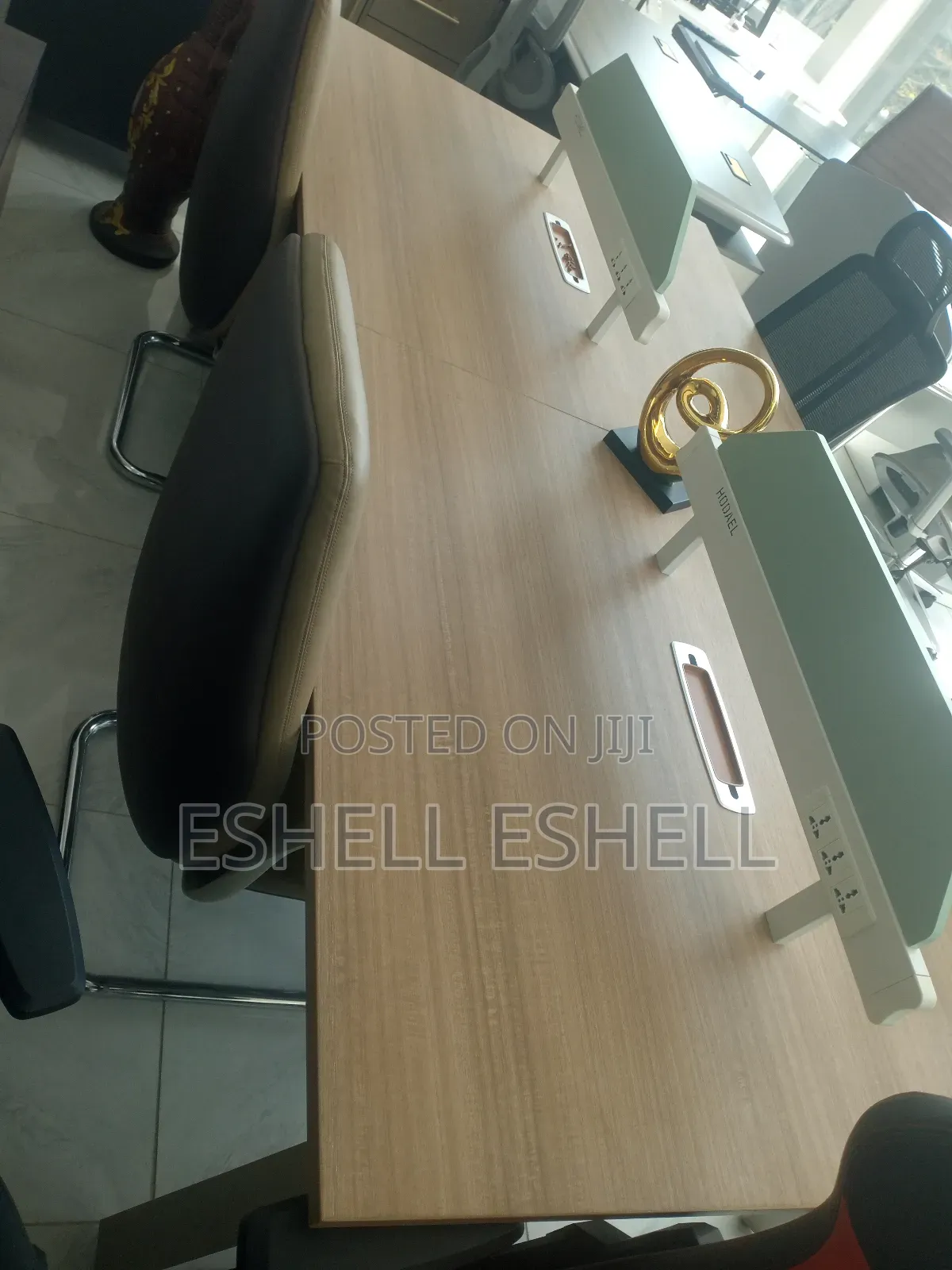 High Quality 4 Seater Workstation