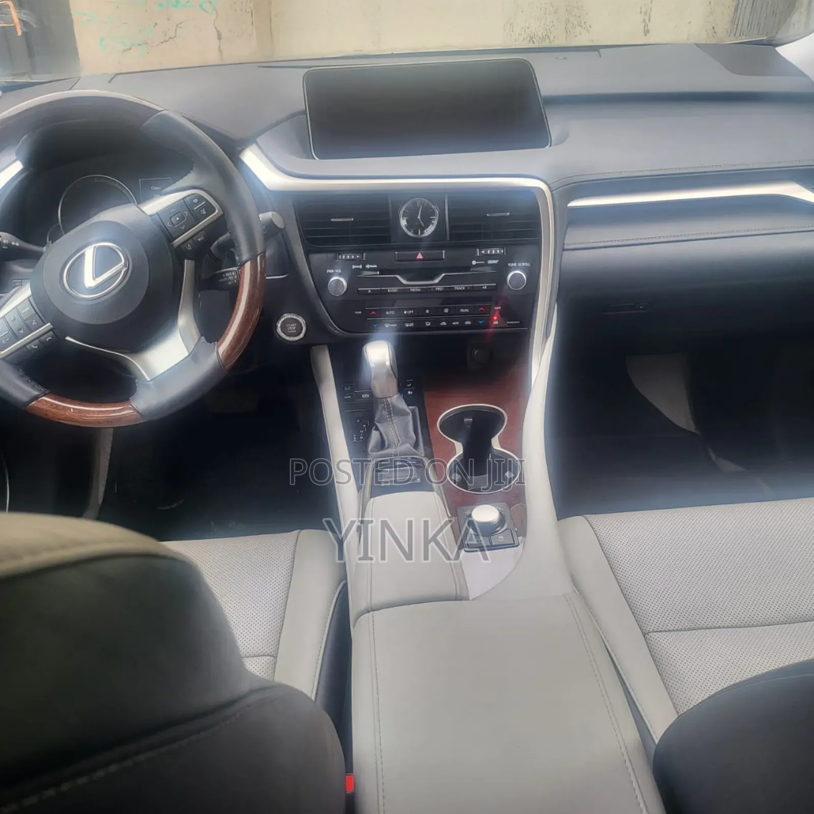 Lexus RX 2018 Gold