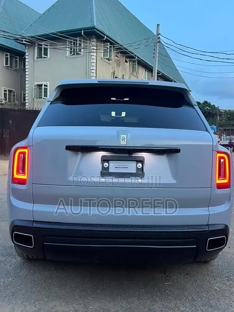 Rolls-Royce Phantom 2022 White