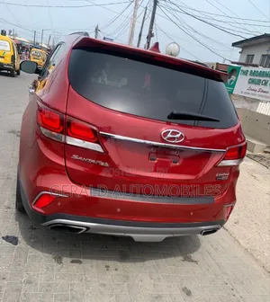 Hyundai Santa Fe Limited Ultimate AWD 2017 Red