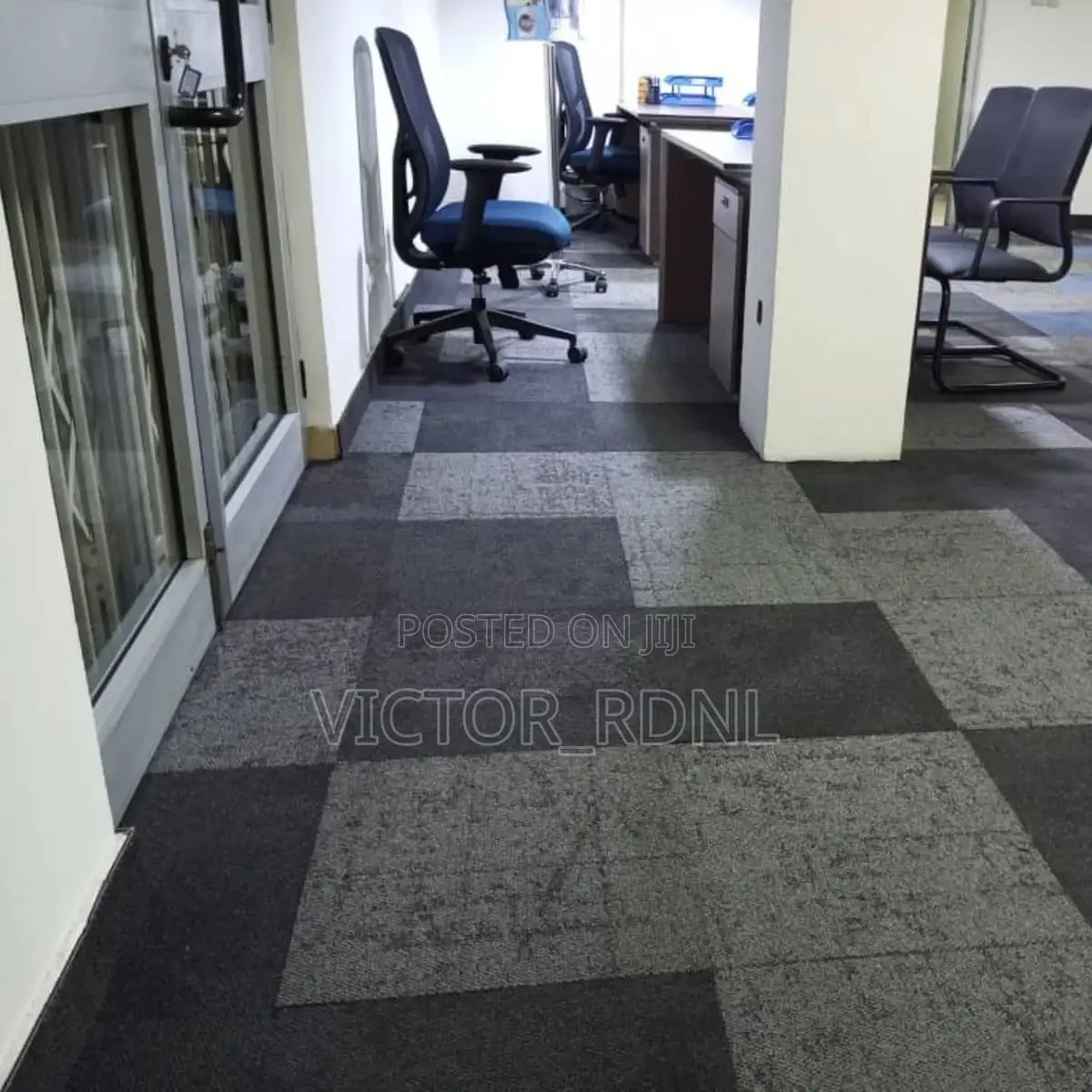 American Rug Carpet Tiles