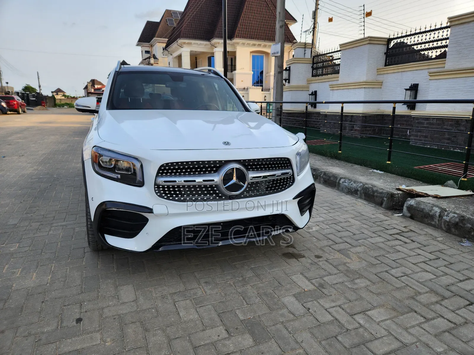 Mercedes-Benz GLB-Class GLB 250 4MATIC 2020 White