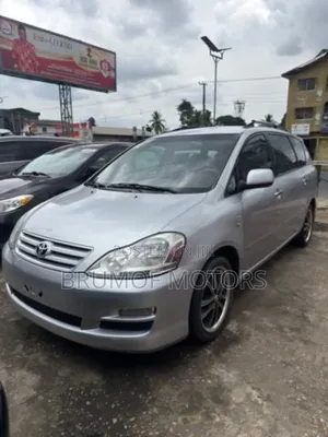 Toyota Picnic 2.0 FWD 2009 Silver