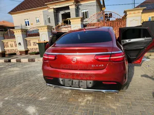 Mercedes-Benz GLE-Class AMG GLE 43 4MATIC 2017 Red