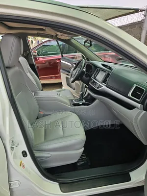 Toyota Highlander 2015 Off white