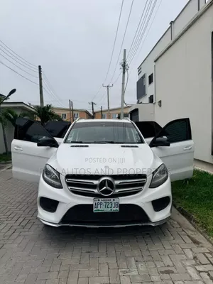 Mercedes-Benz GLE-Class 2015 White