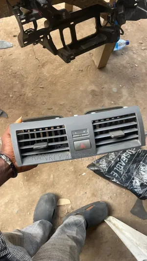 Camry 2008-2011 Ac Vent Tokunbo